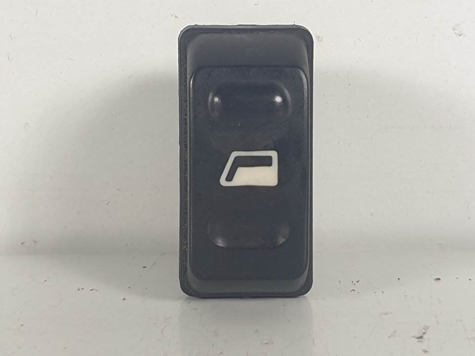 MANDO ELEVALUNAS DELANTERO DERECHO - CITROEN - XSARA PICASSO