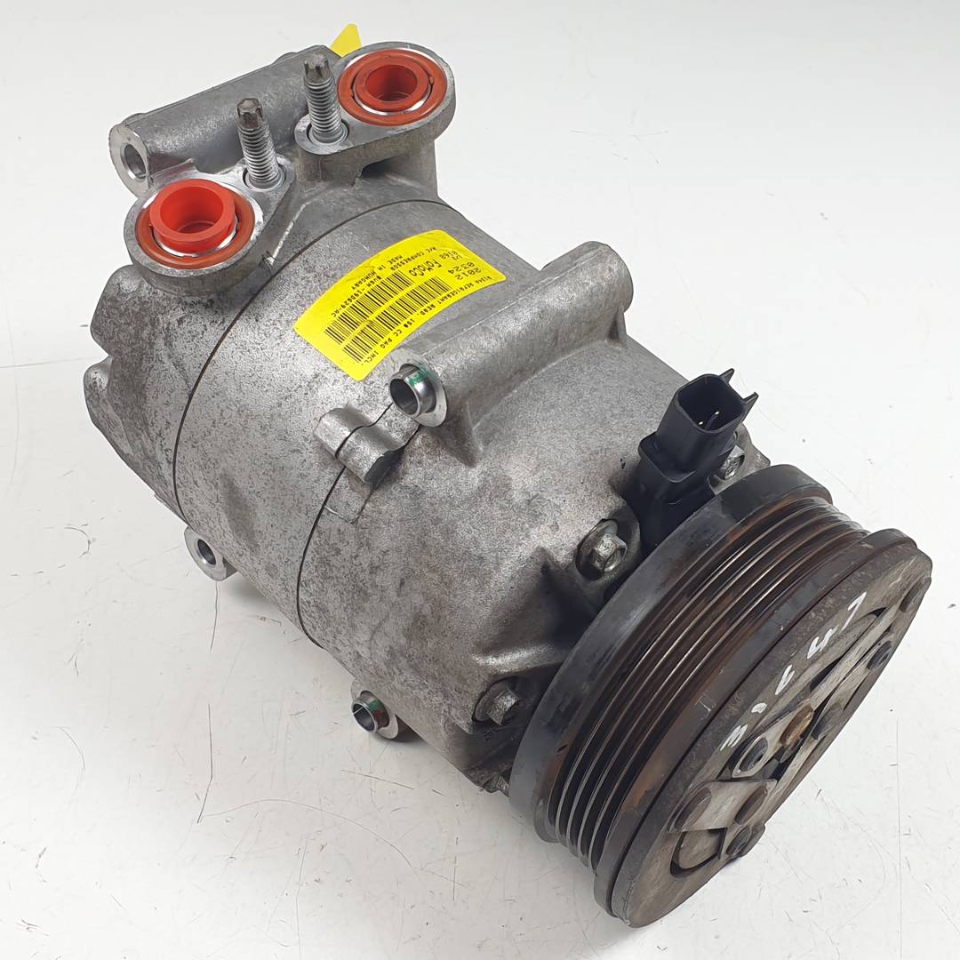 COMPRESOR AIRE ACONDICIONADO - BV6N19D629AC - FORD - FOCUS LIM. (CB8)