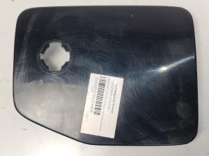 TAPA EXTERIOR COMBUSTIBLE NISSAN PICK-UP (D22) Autodesguaces Alicante