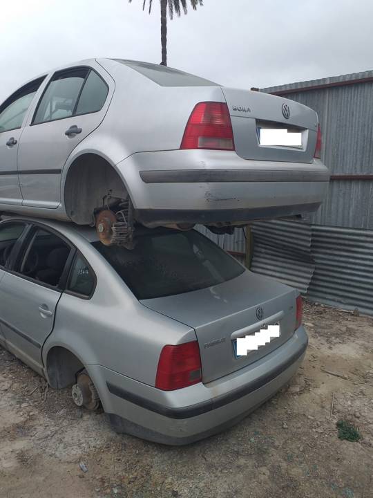 Imagen del vehículo VOLKSWAGEN PASSAT BERLINA (3B2)
