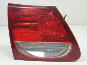 PILOTO TRASERO IZQUIERDO INTERIOR 30328L LEXUS GS (GS/US/WS19) Autodesguaces Alicante