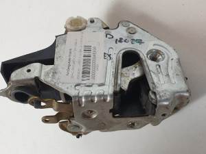 CERRADURA PUERTA DELANTERA DERECHA MERCEDES CLASE E (W124) BERLINA Autodesguaces Alicante