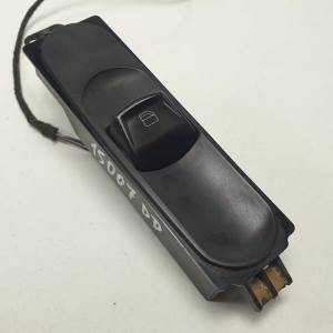 MANDO ELEVALUNAS DELANTERO DERECHO A6395451413 MERCEDES VIANO (W639) Autodesguaces Alicante