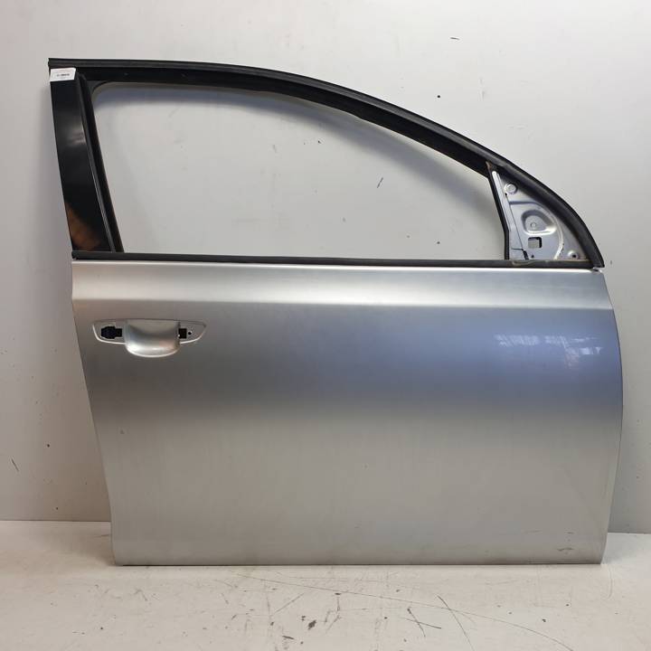 PUERTA DELANTERA DERECHA VOLKSWAGEN GOLF VI (5K1) Autodesguaces Alicante
