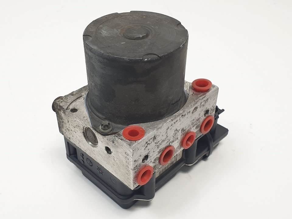 ABS - 8200038695 - RENAULT - MEGANE II BERLINA 5P