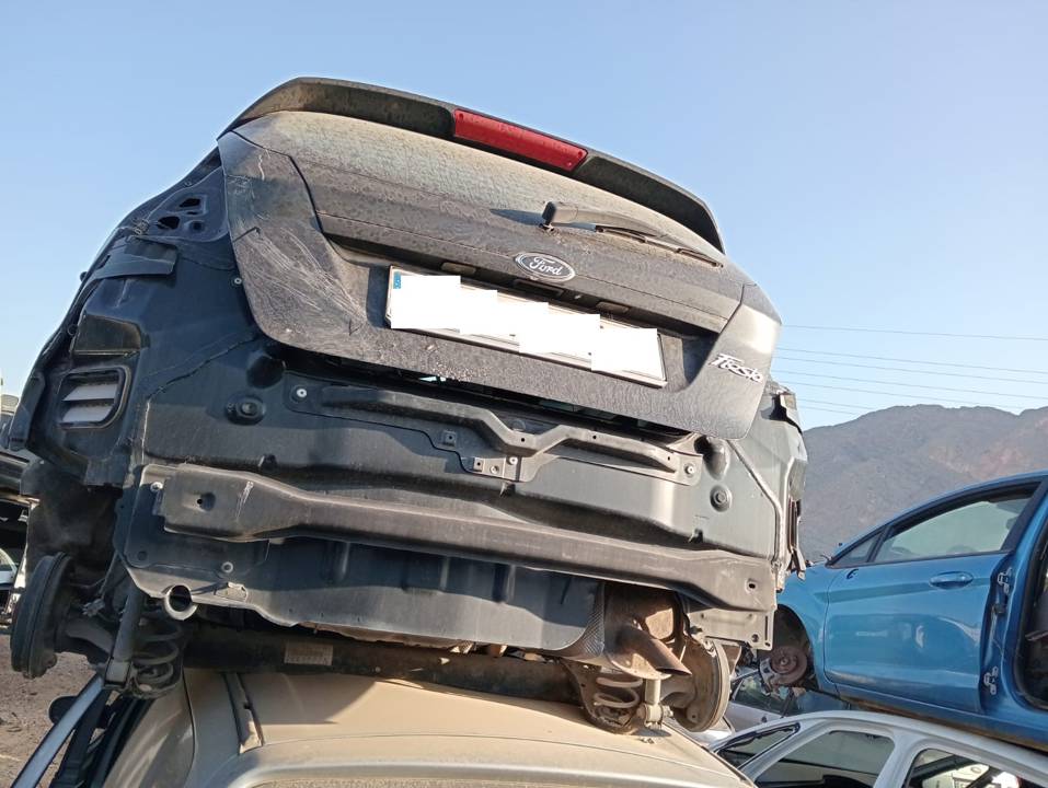 CERRADURA MALETERO / PORTON