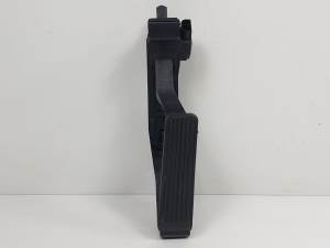POTENCIOMETRO PEDAL A2113000504 MERCEDES CLASE E (W211) BERLINA Autodesguaces Alicante