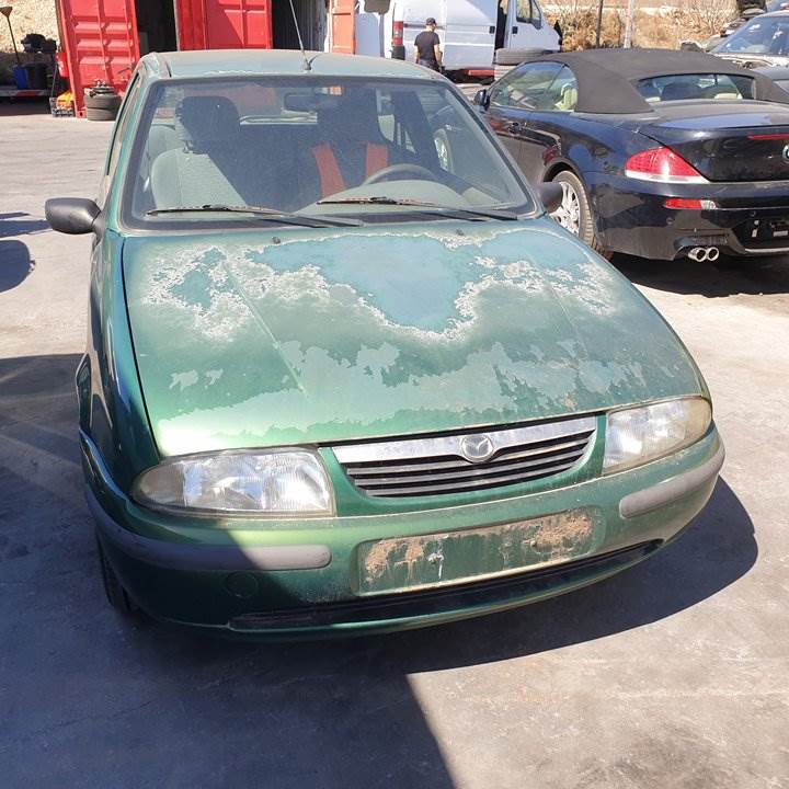 MAZDA 121 (ZQ) (1996 - 1998)
