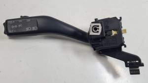 MANDO INTERMITENTES 1K0953513A VOLKSWAGEN GOLF V BERLINA (1K1) Autodesguaces Alicante