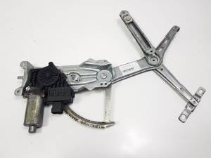 ELEVALUNAS DELANTERO DERECHO 90521882 OPEL ASTRA G CARAVAN Autodesguaces Alicante
