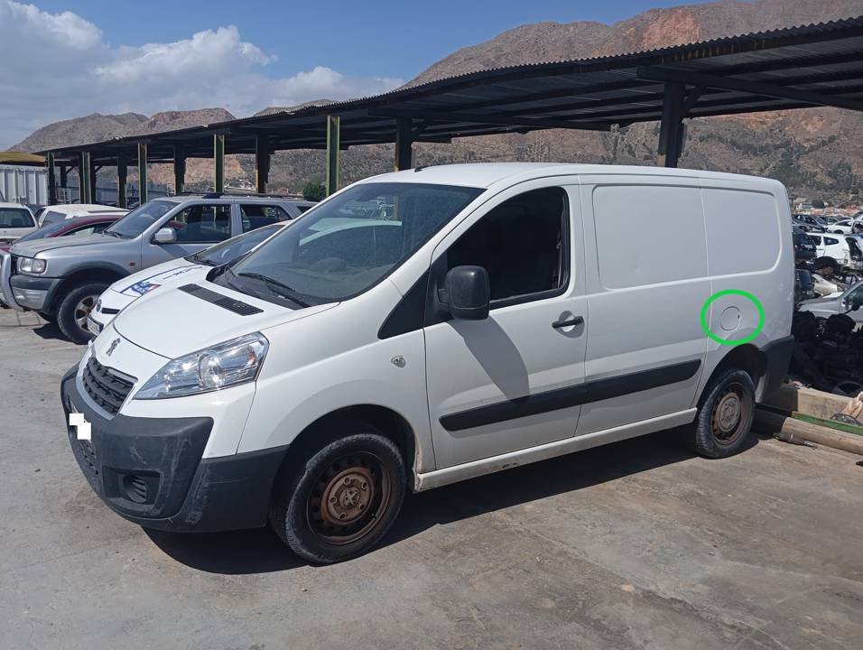 TAPA EXTERIOR COMBUSTIBLE