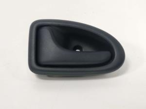 MANETA INTERIOR TRASERA IZQUIERDA 7700423887 RENAULT CLIO II FASE I (B/CBO) Autodesguaces Alicante