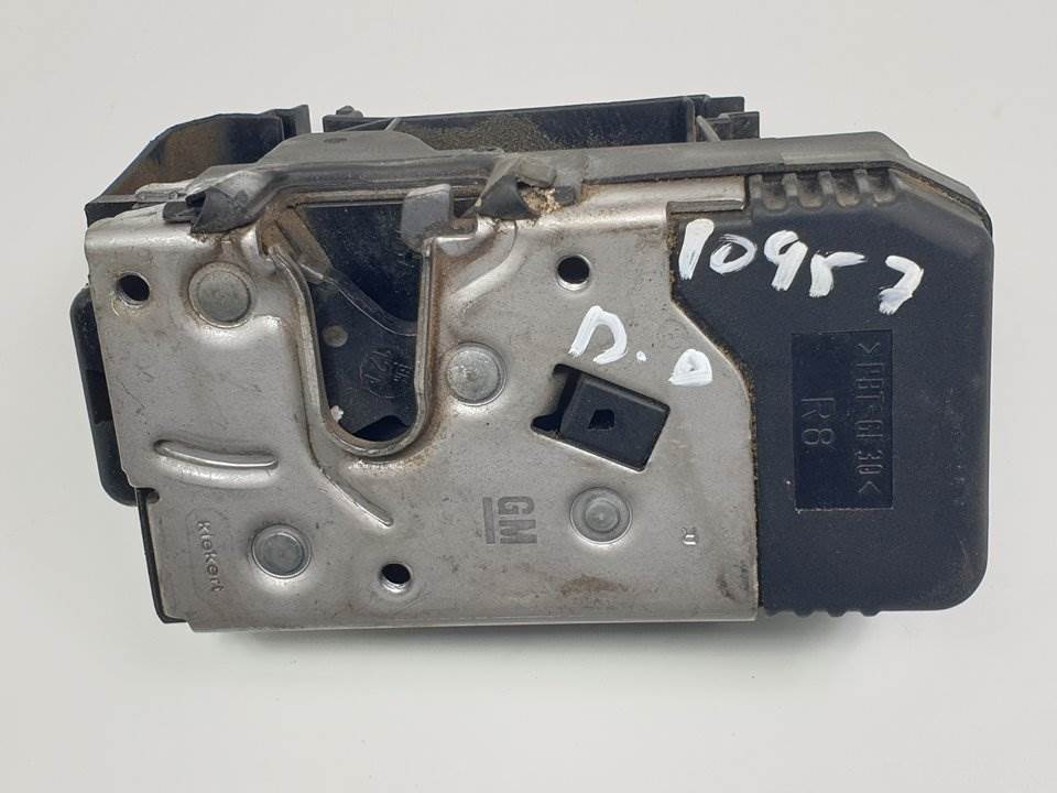 CERRADURA PUERTA DELANTERA DERECHA - 8200008248 - OPEL - VIVARO