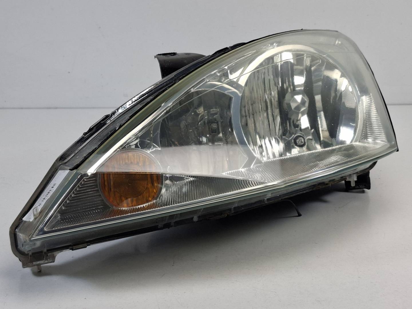 FARO IZQUIERDO - 2M5113W030BD - FORD - FOCUS TURNIER (CAK)