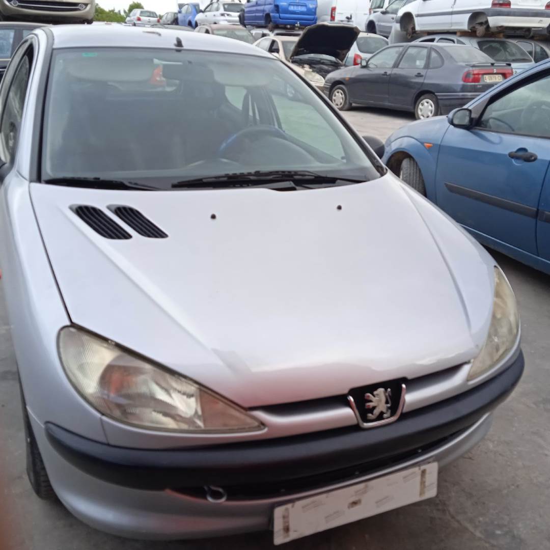 PEUGEOT 206 BERLINA (1998 - 2010)