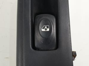 MANDO ELEVALUNAS DELANTERO DERECHO 429998K RENAULT CLIO II FASE I (B/CBO) Autodesguaces Alicante