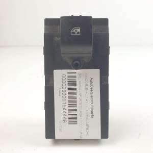 MANDO ELEVALUNAS DELANTERO DERECHO 13301886 OPEL ASTRA J SPORTS TOURER Autodesguaces Alicante