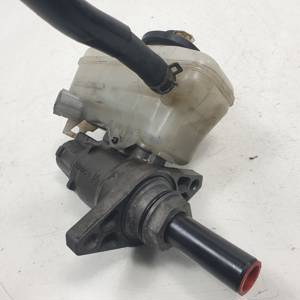 BOMBA FRENO LEXUS IS200 (DS2/IS2) Autodesguaces Alicante
