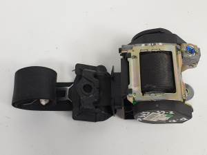 CINTURON SEGURIDAD DELANTERO DERECHO 8266744 BMW SERIE 7 (E65/E66) Autodesguaces Alicante