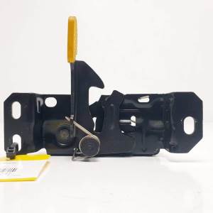 CERRADURA CAPOT A2468800460 INFINITI Q30 Autodesguaces Alicante