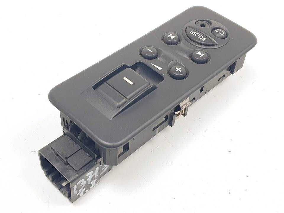 MANDO ELEVALUNAS TRASERO IZQUIERDO - YUD501080PVJ - LAND ROVER - DISCOVERY 3