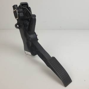 POTENCIOMETRO PEDAL A1693000104 MERCEDES CLASE A (W169) Autodesguaces Alicante