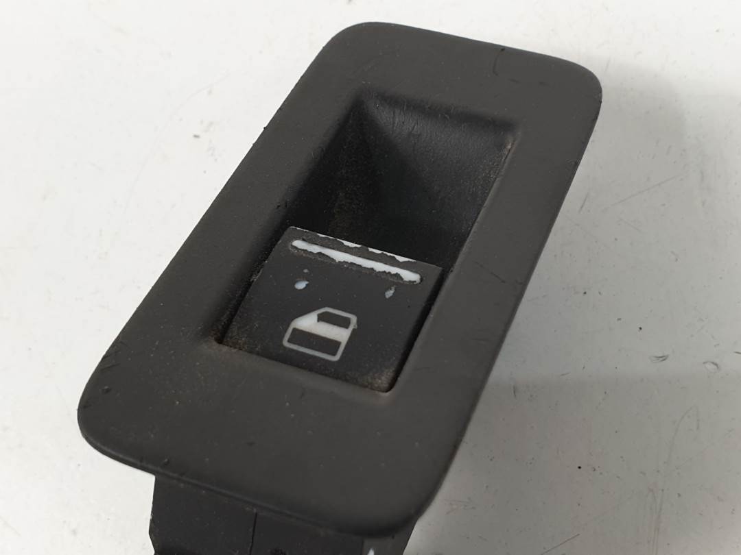 MANDO ELEVALUNAS TRASERO DERECHO - 7L6959851B - VOLKSWAGEN - TOUAREG (7LA)