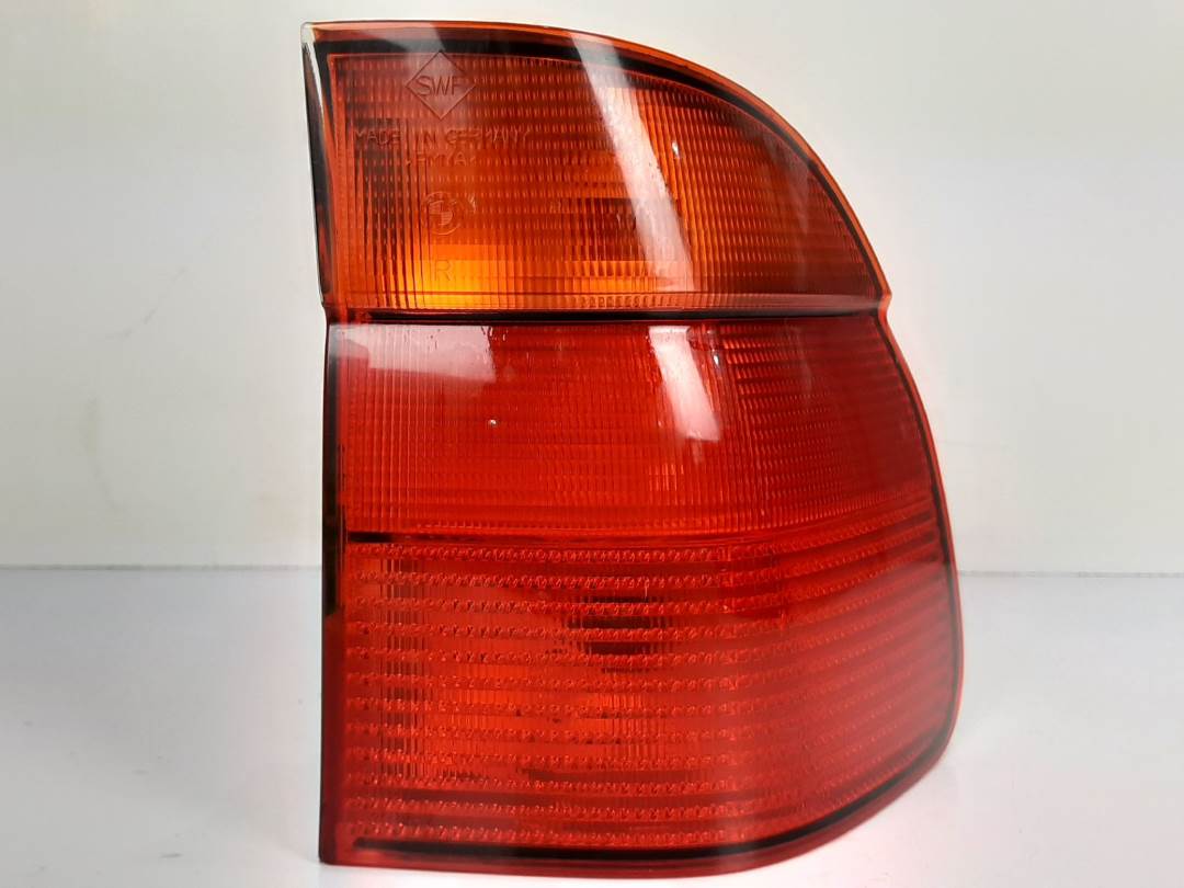 PILOTO TRASERO DERECHO - 63216900214 - BMW - SERIE 5 TOURING (E39)