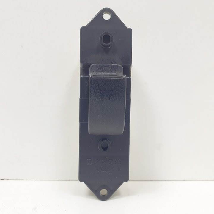 MANDO ELEVALUNAS TRASERO DERECHO - 8608A023 - MITSUBISHI - GRANDIS (NA0W)