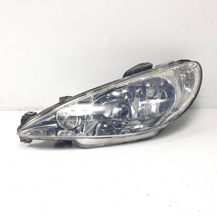 FARO IZQUIERDO PEUGEOT 206 CC Autodesguaces Alicante