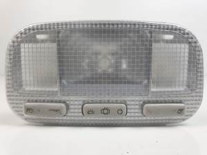LUZ INTERIOR 9680713880 PEUGEOT PARTNER KASTEN (B9) Autodesguaces Alicante