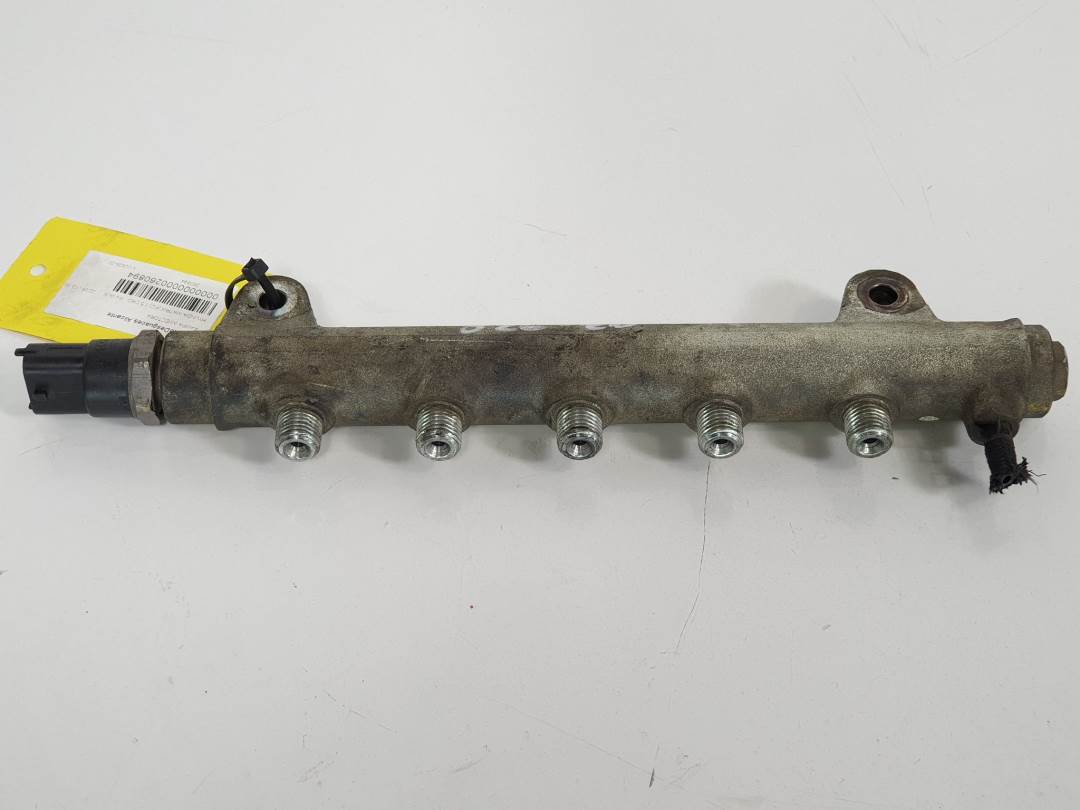 RAMPA INYECTORA - 0445214067 - HYUNDAI - MATRIX (FC)