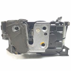 CERRADURA PUERTA TRASERA IZQUIERDA 825035901R RENAULT MEGANE III SPORT TOURER Autodesguaces Alicante