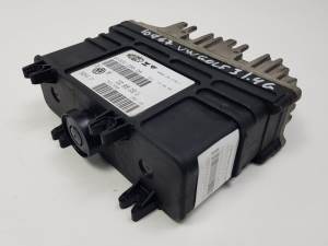 CENTRALITA MOTOR UCE 032906030G VOLKSWAGEN GOLF III BERLINA (1H1) Autodesguaces Alicante