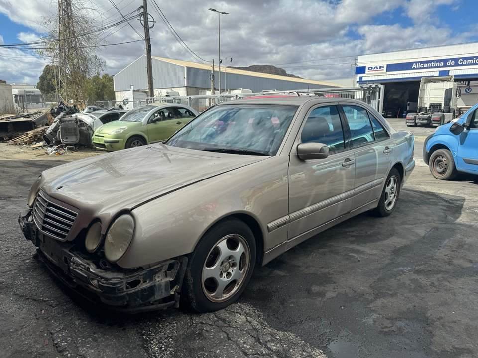 MERCEDES CLASE E (W210) BERLINA DIESEL (1995 - 2002)