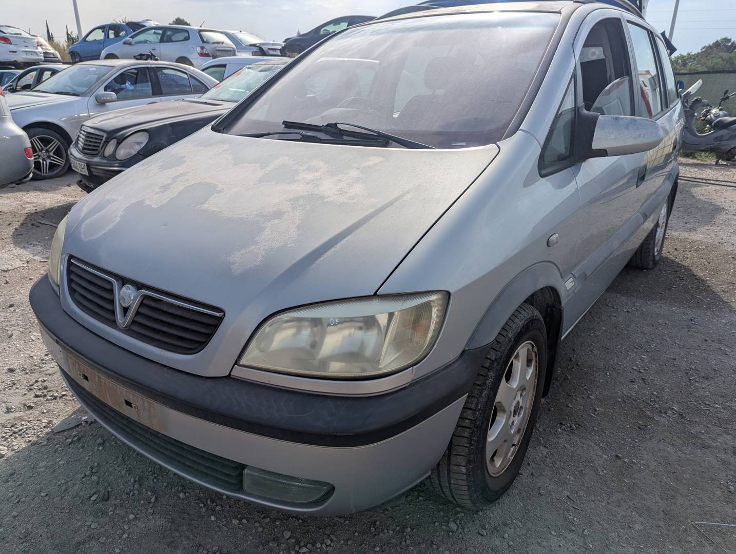 OPEL ZAFIRA A (1999 - 2005)