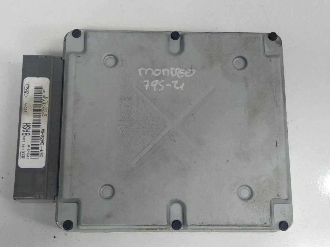 Calculateur moteur - XS7F12A650RA - FORD - MONDEO FAMILIAR (GD)