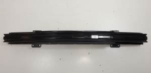 REFUERZO PARAGOLPES DELANTERO LAND ROVER RANGE ROVER SPORT (L320) Autodesguaces Alicante