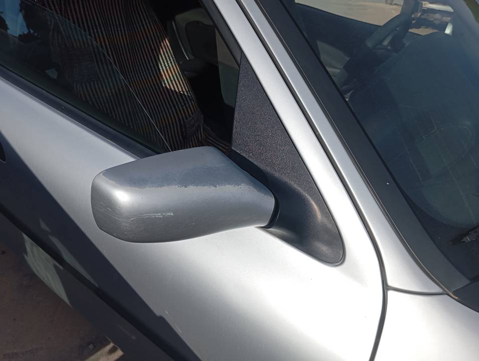 RETROVISOR DERECHO