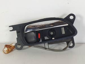 MANETA INTERIOR TRASERA DERECHA 6920730060 LEXUS GS (GS/US/WS19) Autodesguaces Alicante