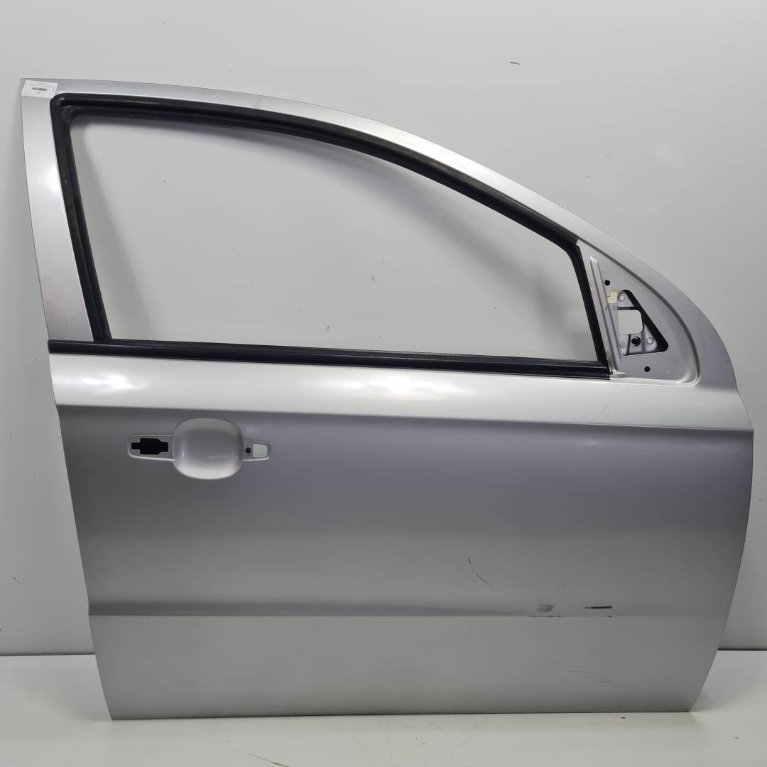 PUERTA DELANTERA DERECHA - CHEVROLET - AVEO