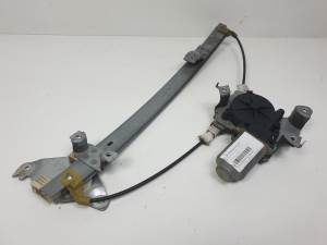 ELEVALUNAS TRASERO DERECHO 400600T2 NISSAN PRIMERA BERLINA (P12) Autodesguaces Alicante
