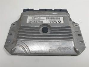 CENTRALITA MOTOR UCE 8200509516 RENAULT MEGANE II COUPE/CABRIO Autodesguaces Alicante