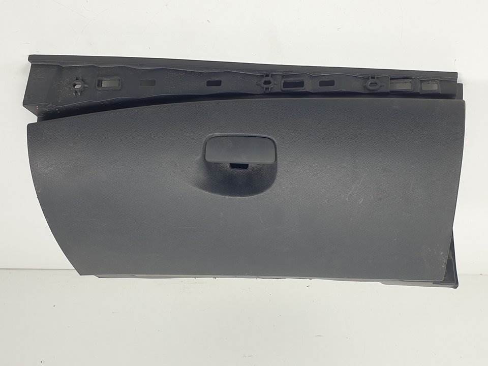 GUANTERA - 681080020R - RENAULT - MEGANE III BERLINA 5P