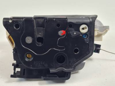 CERRADURA PUERTA DELANTERA DERECHA 1P1837016 SEAT LEON (1P1) Autodesguaces Alicante