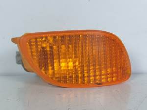 PILOTO DELANTERO DERECHO XS4X13368A FORD FOCUS BERLINA (CAK) Autodesguaces Alicante