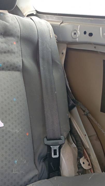 CINTURON SEGURIDAD TRASERO IZQUIERDO