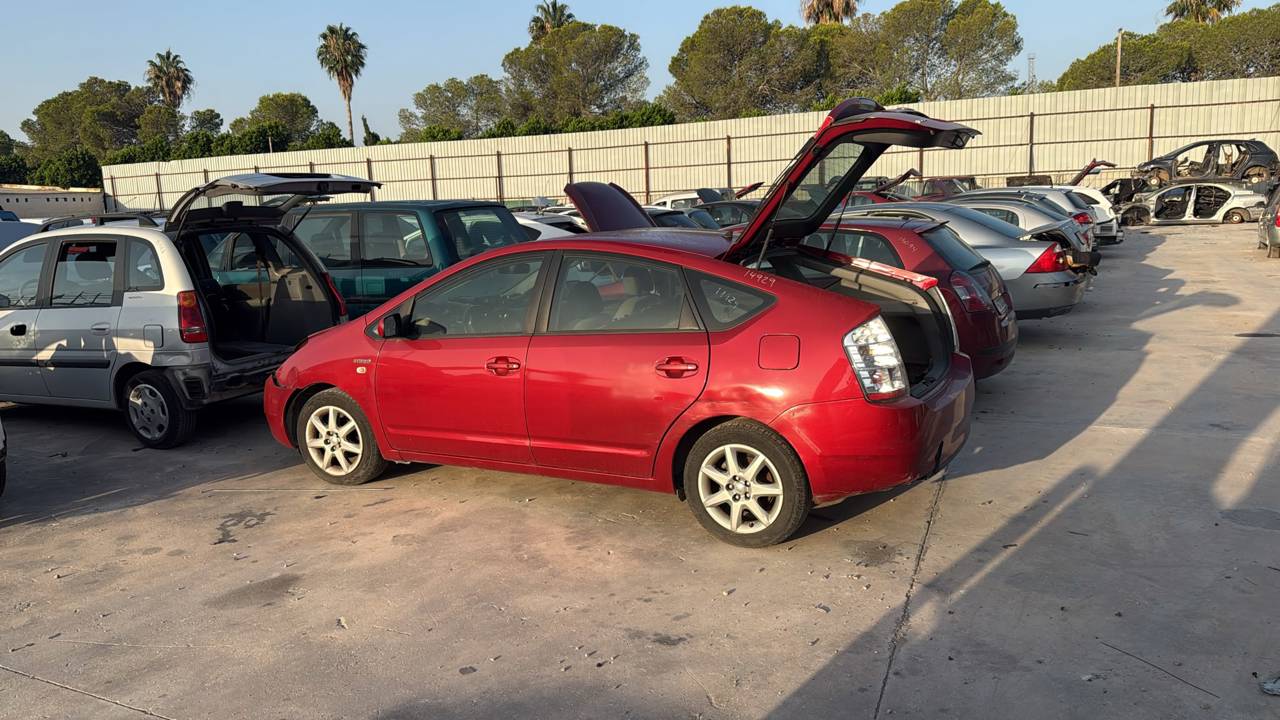 Imagen del vehículo TOYOTA PRIUS (NHW20)