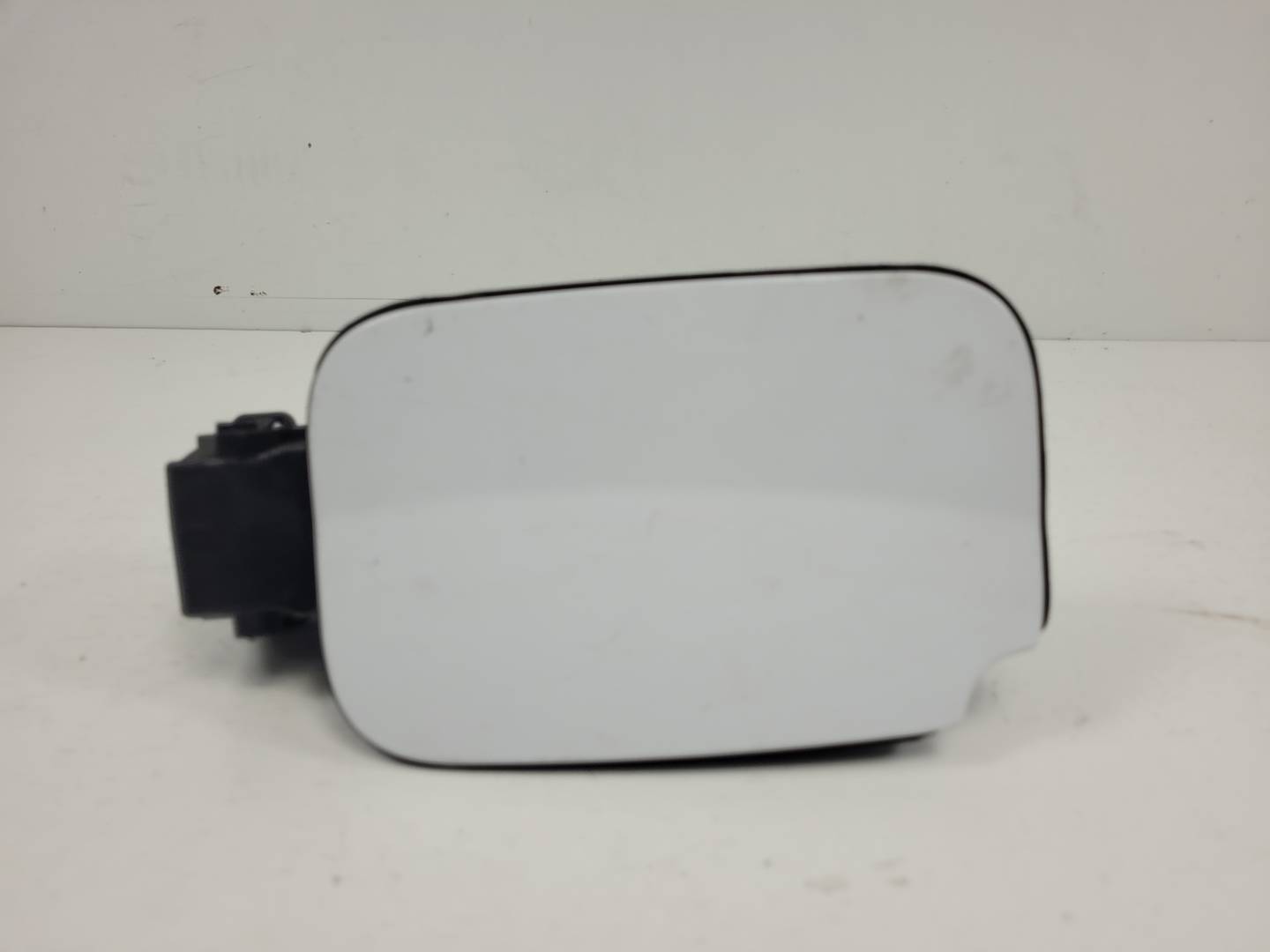 TAPA EXTERIOR COMBUSTIBLE - 8200499049 - RENAULT - KANGOO (ZE)
