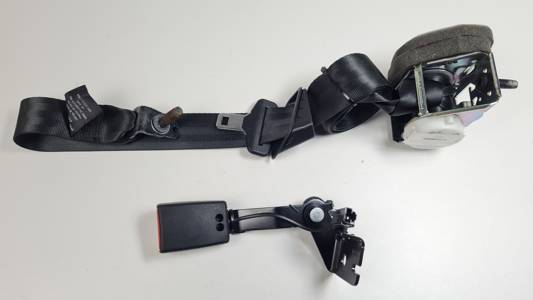 CINTURON SEGURIDAD TRASERO IZQUIERDO CV44611B69BA3JA6 FORD KUGA (CBS) Autodesguaces Alicante